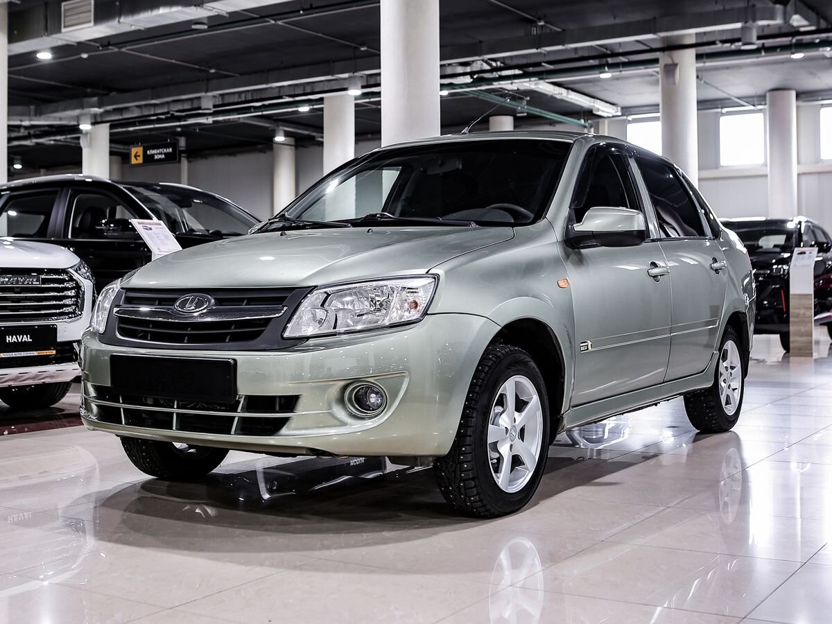 Купить Granta с пробегом