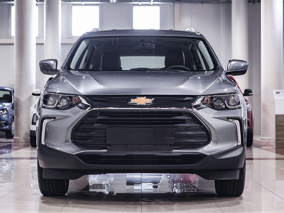 Купить Tracker с пробегом